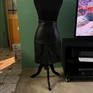 High waisted Leather midi Skirt